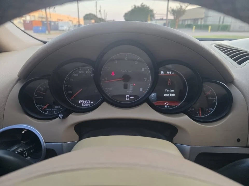 2014 Porsche 958 Cayenne S - Image 15 of 15