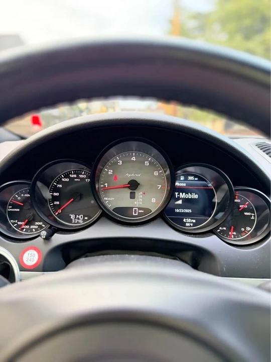 2014 Porsche 958 Cayenne - Image 13 of 14