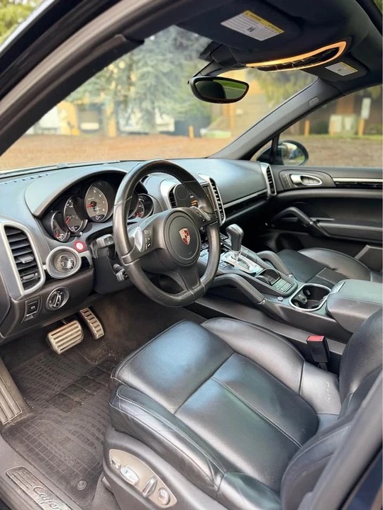 2014 Porsche 958 Cayenne - Image 9 of 14