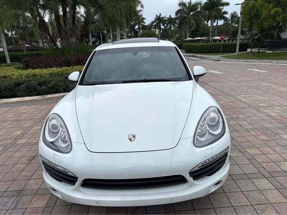 2014 Porsche 958 Cayenne S - Image 20 of 20
