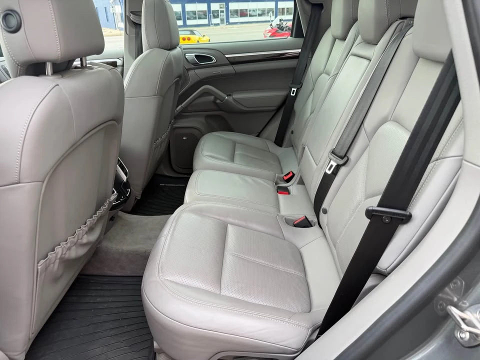 2014 Porsche 958 Cayenne S - Image 15 of 19