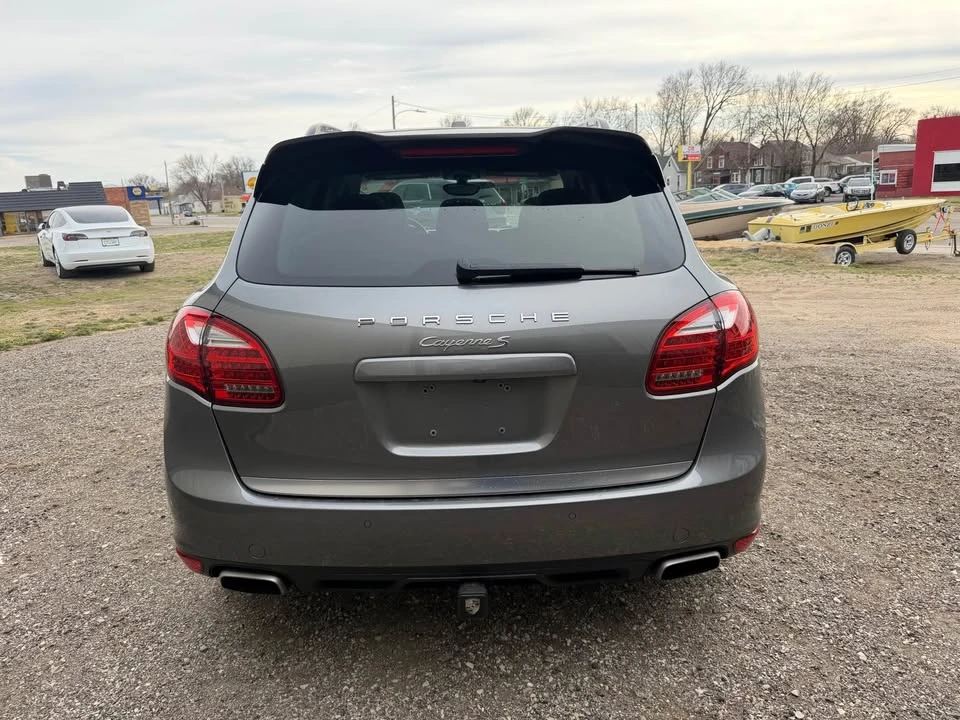 2014 Porsche 958 Cayenne S - Image 4 of 19