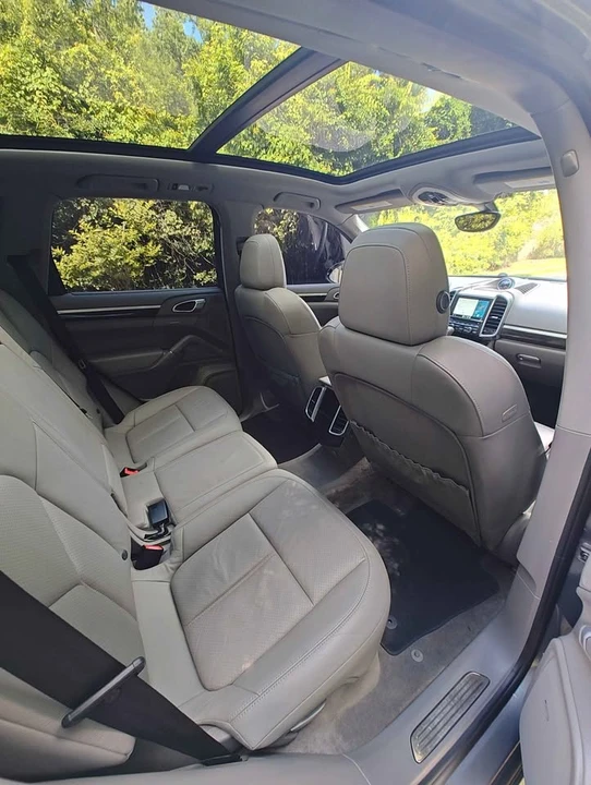2014 Porsche 958 Cayenne - Image 13 of 21