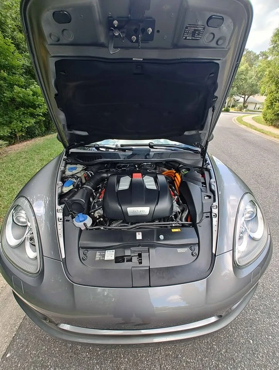 2014 Porsche 958 Cayenne - Image 20 of 21