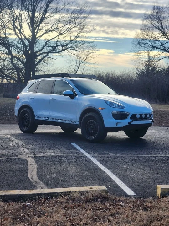 2014 Porsche 958 Cayenne S - Image 6 of 12