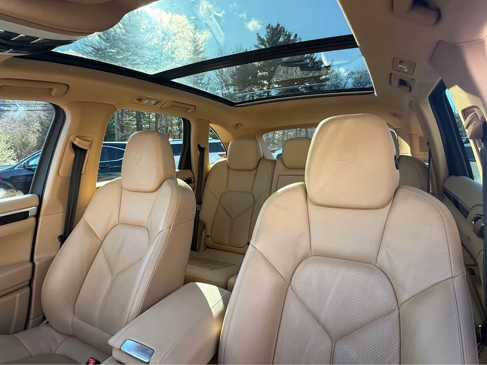 2014 Porsche 958 Cayenne S - Image 10 of 10