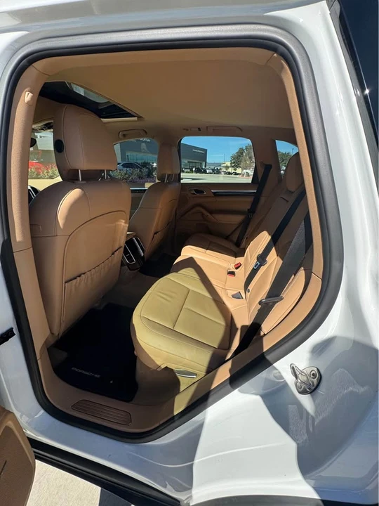 2014 Porsche 958 Cayenne S - Image 6 of 13