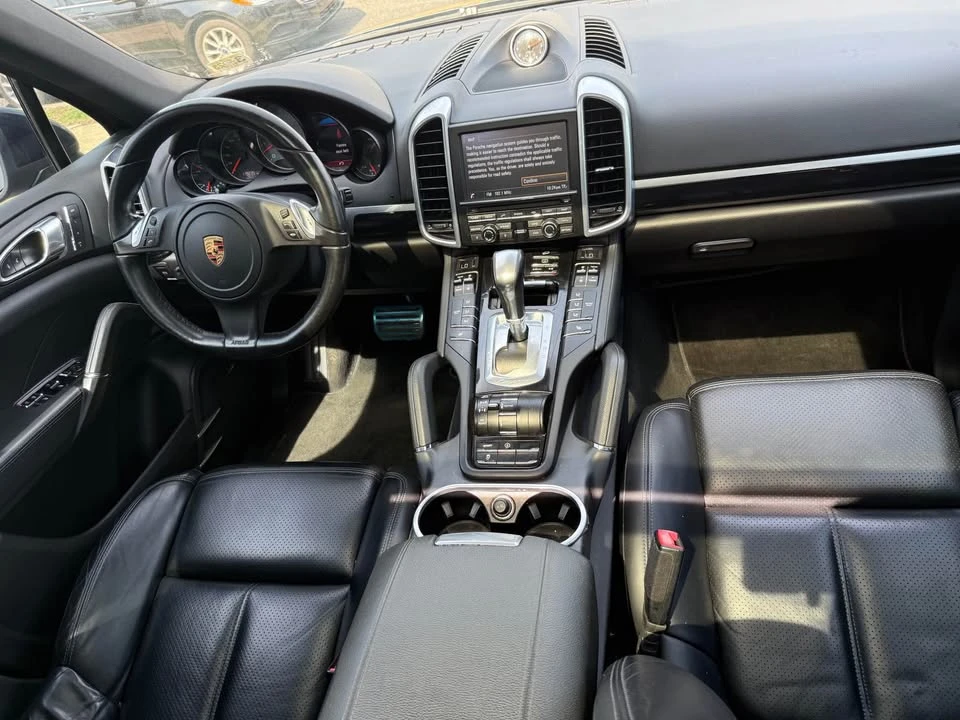 2014 Porsche 958 Cayenne S - Image 13 of 14