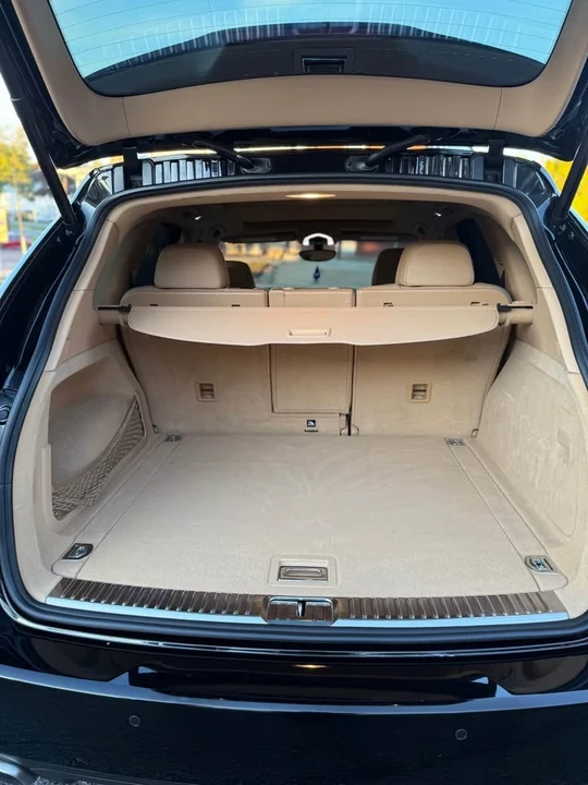 2014 Porsche 958 Cayenne S - Image 8 of 11