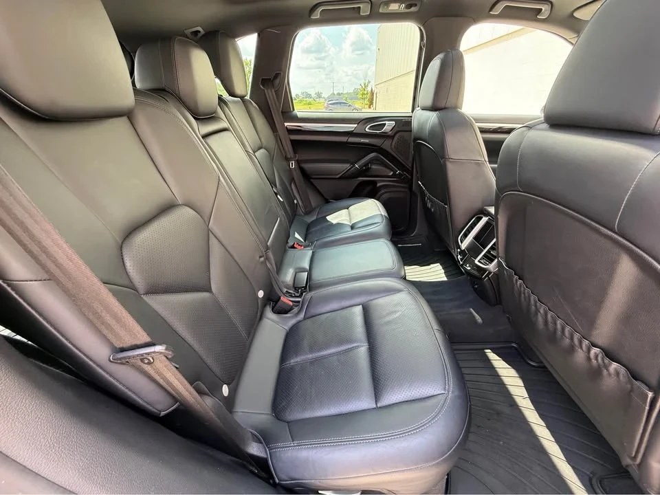 2014 Porsche 958 Cayenne S - Image 11 of 19