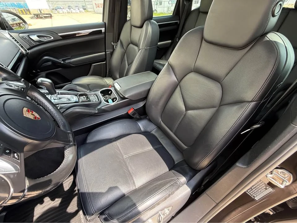 2014 Porsche 958 Cayenne S - Image 16 of 19