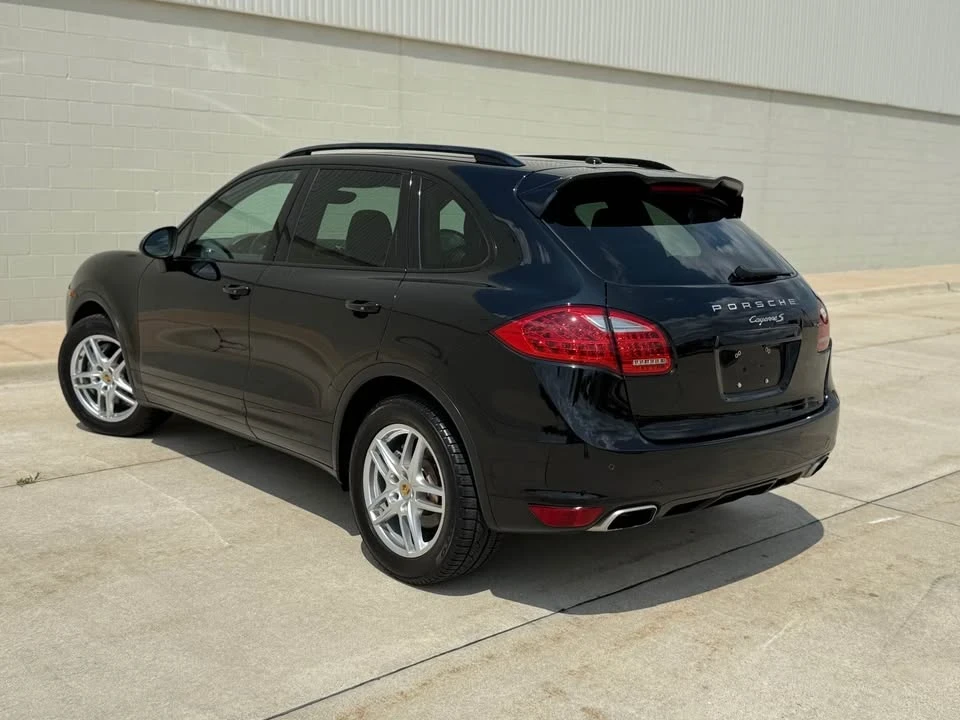 2014 Porsche 958 Cayenne S - Image 5 of 19