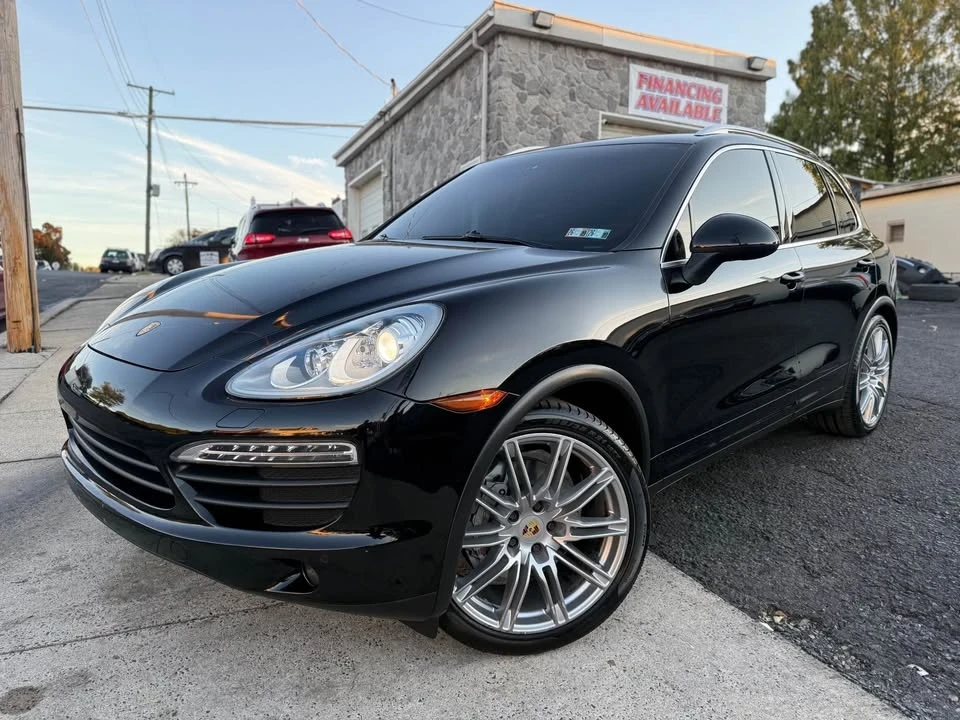 2014 Porsche 958 Cayenne S - Image 3 of 11
