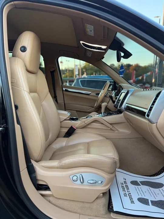 2014 Porsche 958 Cayenne S - Image 11 of 11
