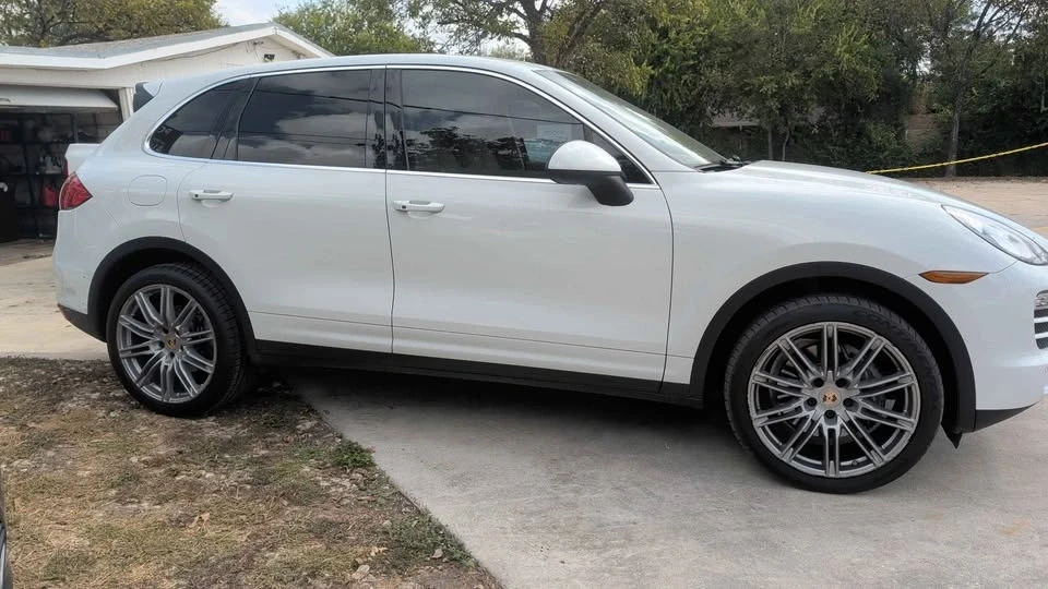 2014 Porsche 958 Cayenne S - Image 4 of 20