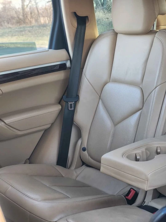 2014 Porsche 958 Cayenne S - Image 12 of 13
