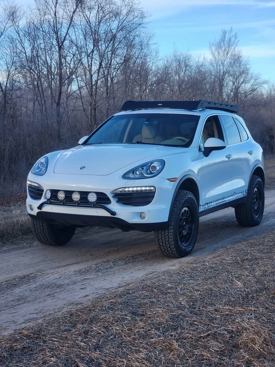 2014 Porsche 958 Cayenne S - Image 9 of 13