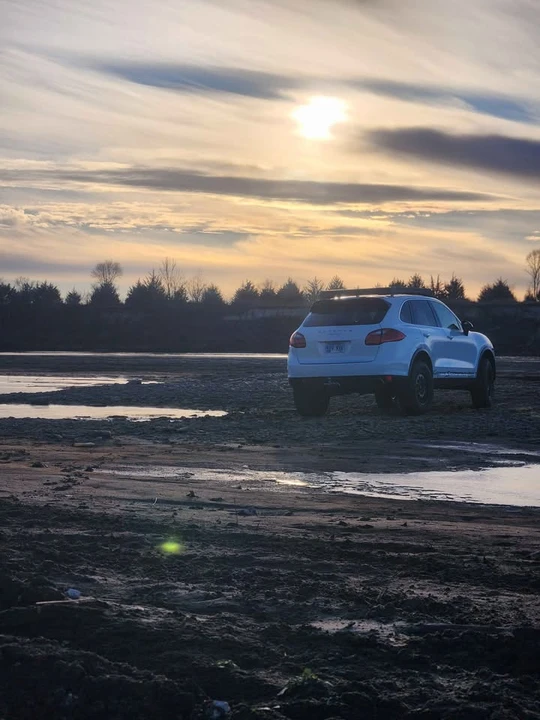 2014 Porsche 958 Cayenne S - Image 6 of 13