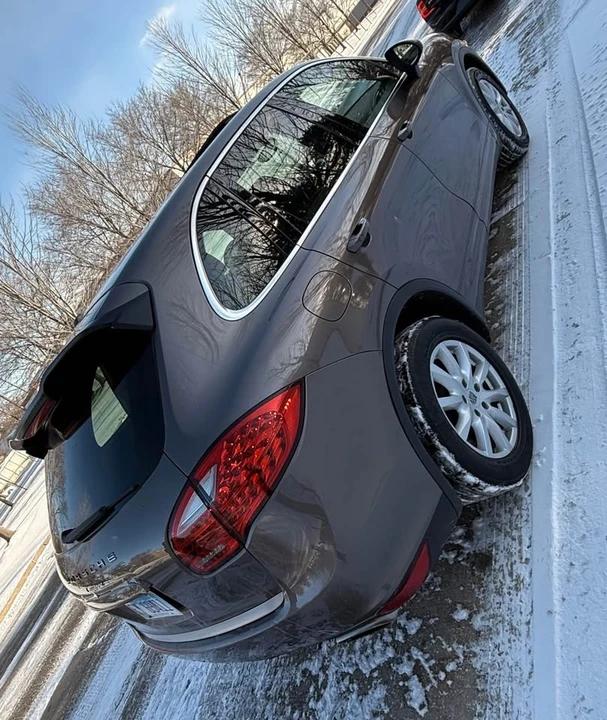 2014 Porsche 958 Cayenne S - Image 12 of 16