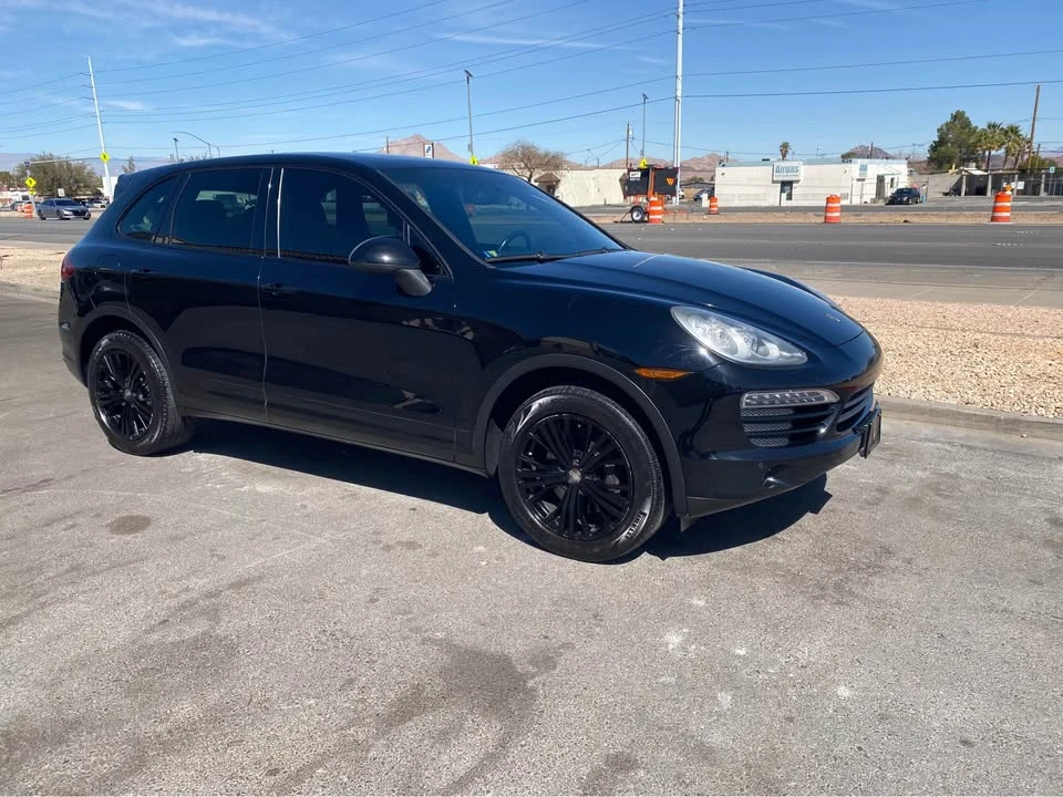 2014 Porsche 958 Cayenne S - Image 4 of 11