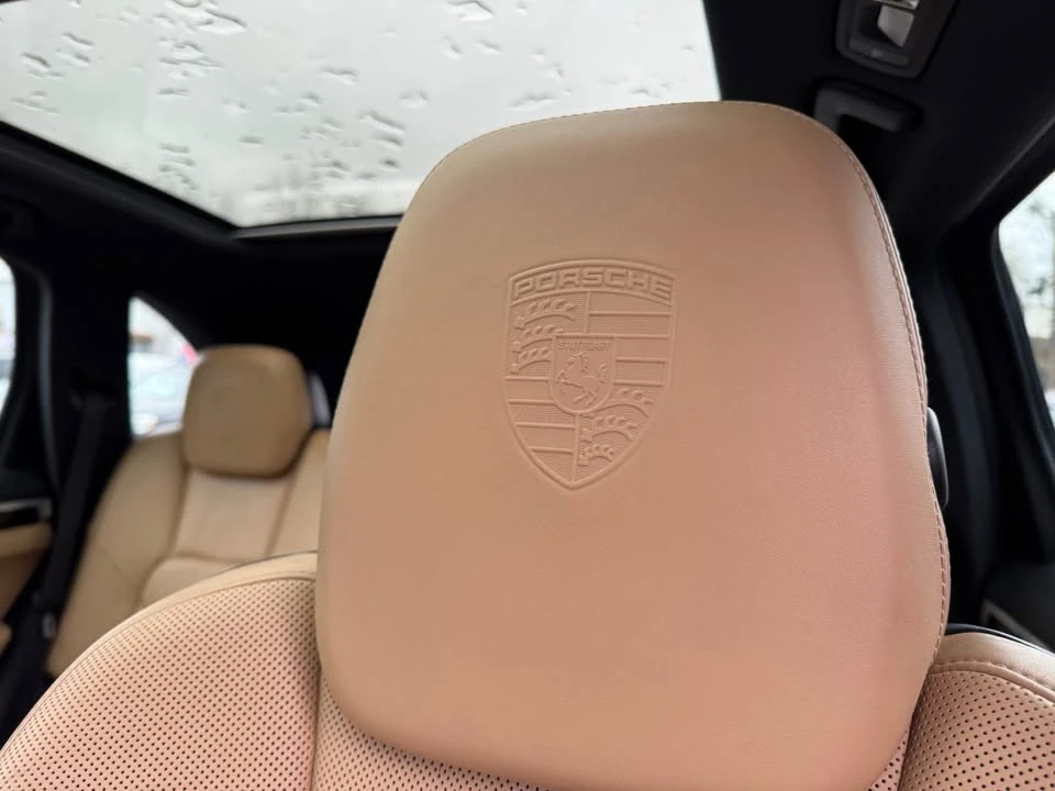 2014 Porsche 958 Cayenne S - Image 9 of 20
