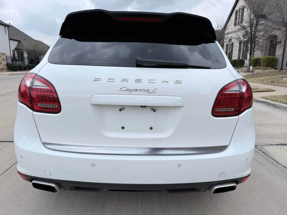2014 Porsche 958 Cayenne S - Image 6 of 17