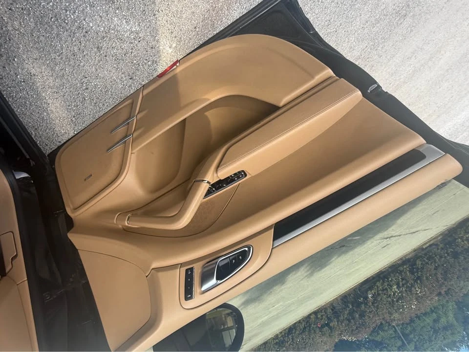 2014 Porsche 958 Cayenne S - Image 14 of 17