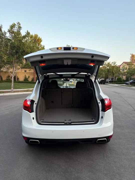 2014 Porsche 958 Cayenne S - Image 19 of 19