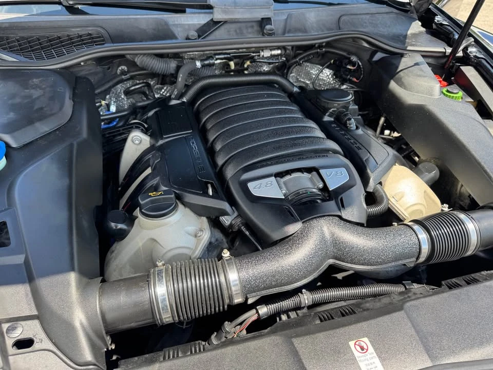 2014 Porsche 958 Cayenne S - Image 18 of 18