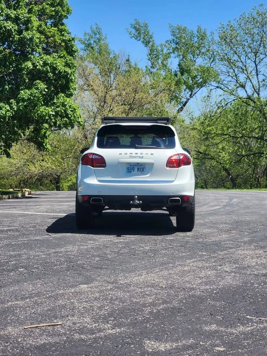 2014 Porsche 958 Cayenne S - Image 6 of 16