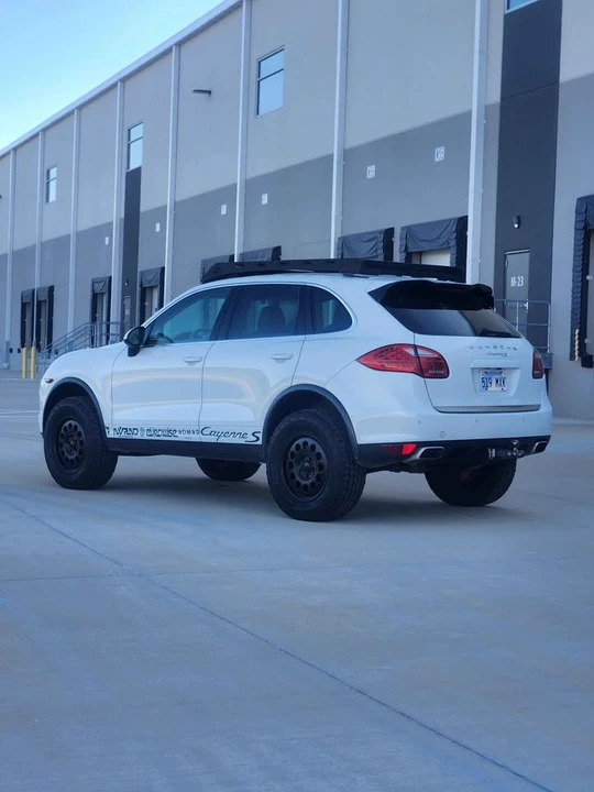 2014 Porsche 958 Cayenne S - Image 3 of 14