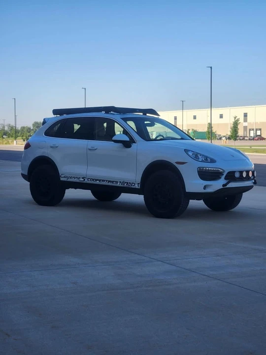 2014 Porsche 958 Cayenne S - Image 6 of 14