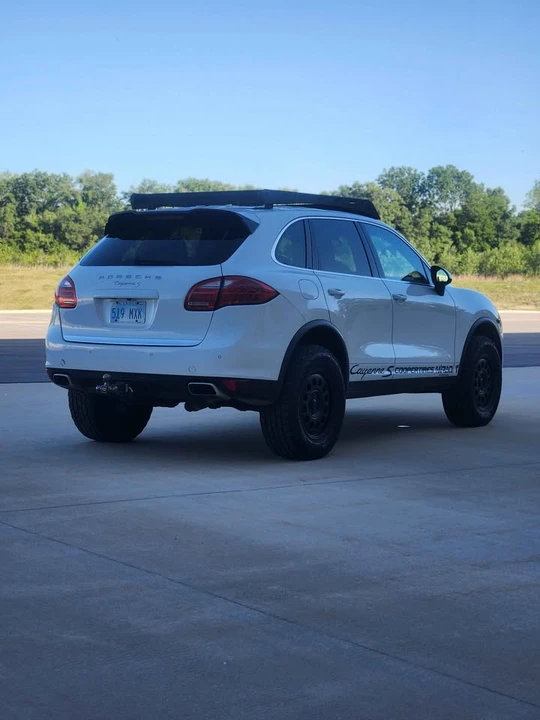 2014 Porsche 958 Cayenne S - Image 5 of 14