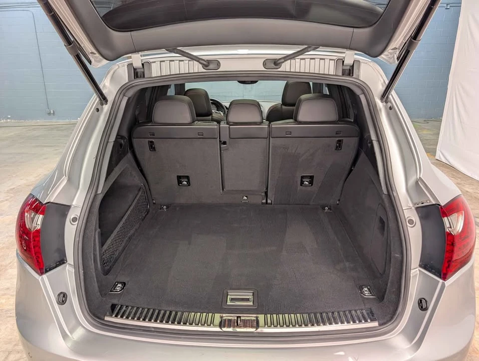 2014 Porsche 958 Cayenne S - Image 11 of 12