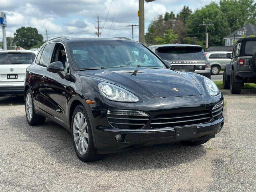2014 Porsche 958 Cayenne S - Image 2 of 15