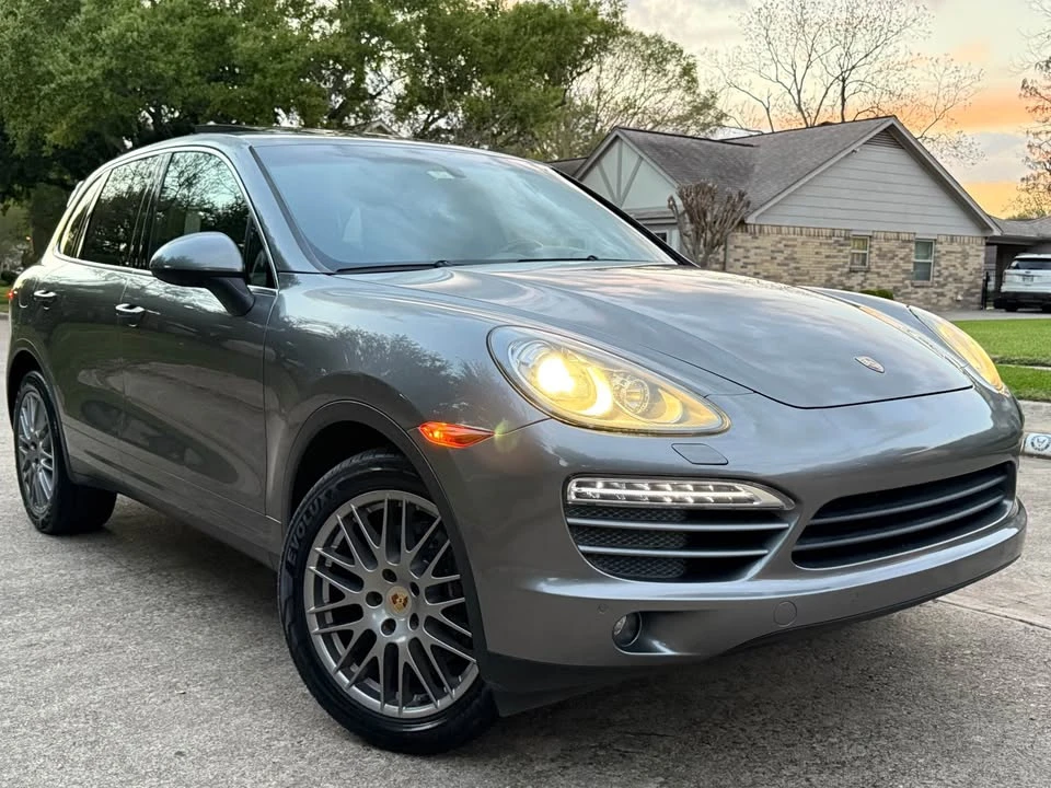 2014 Porsche 958 Cayenne S - Image 15 of 16