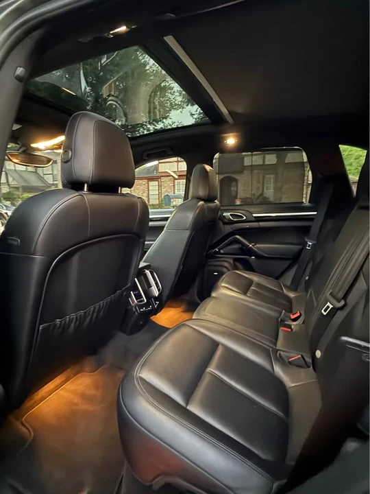 2014 Porsche 958 Cayenne S - Image 11 of 16