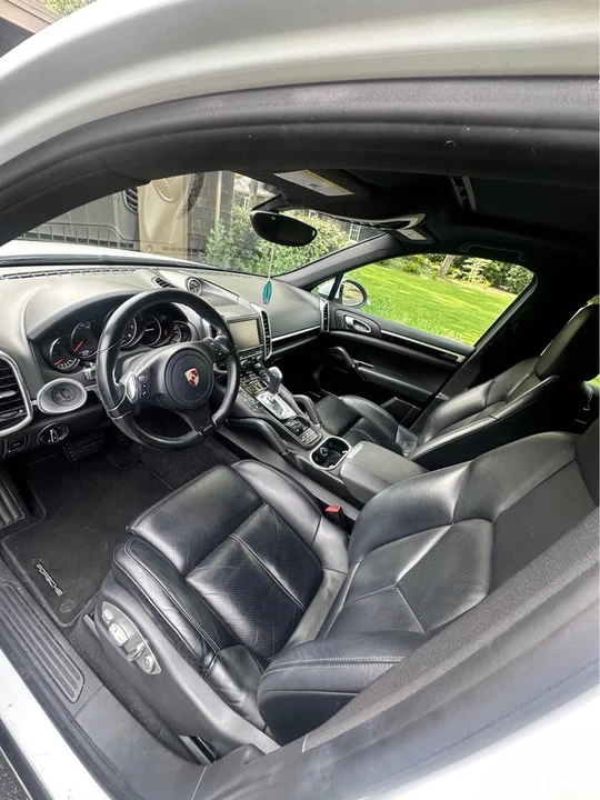 2014 Porsche 958 Cayenne - Image 5 of 6