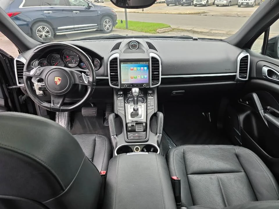 2014 Porsche 958 Cayenne - Image 14 of 18