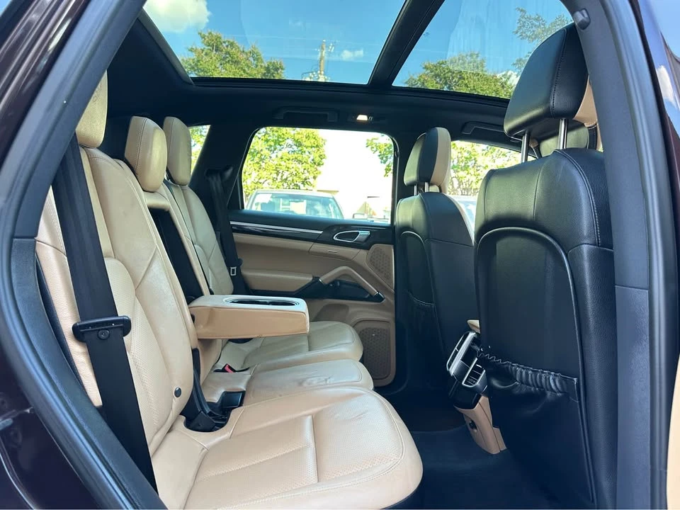 2014 Porsche 958 Cayenne - Image 11 of 19