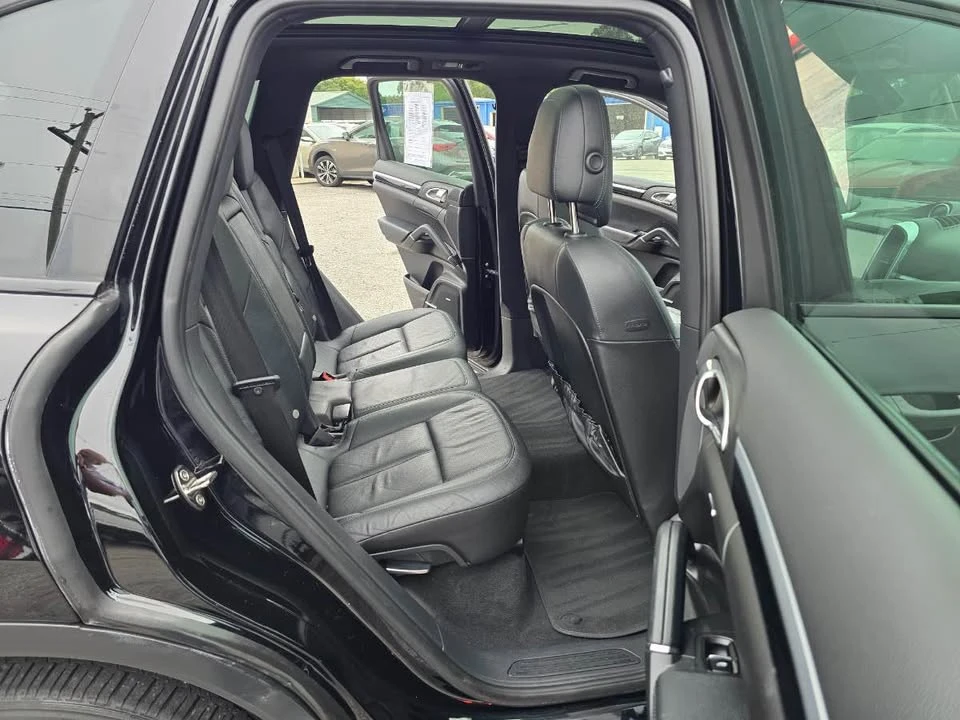 2014 Porsche 958 Cayenne - Image 11 of 18