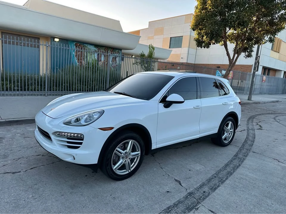2014 Porsche 958 Cayenne - Image 3 of 20