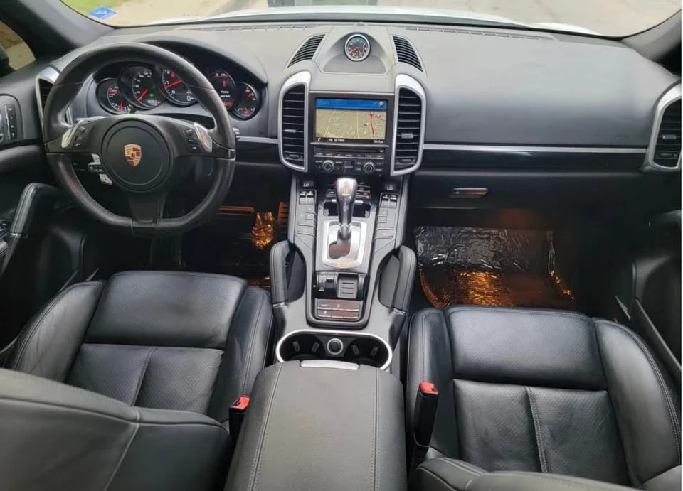 2014 Porsche 958 Cayenne - Image 7 of 8