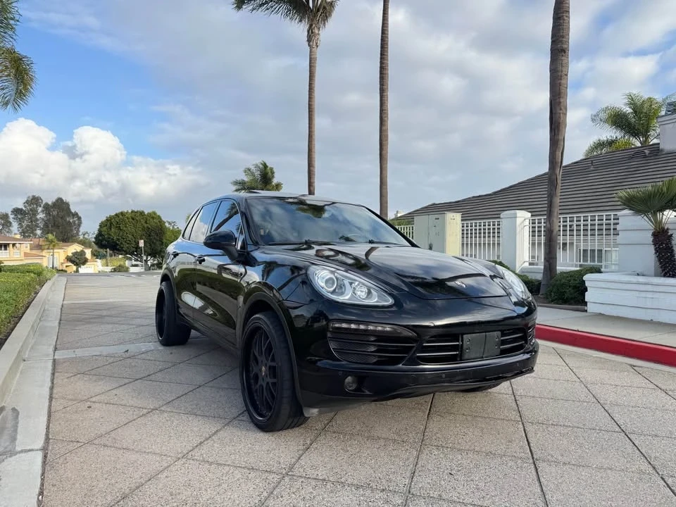 2014 Porsche 958 Cayenne - Image 4 of 8