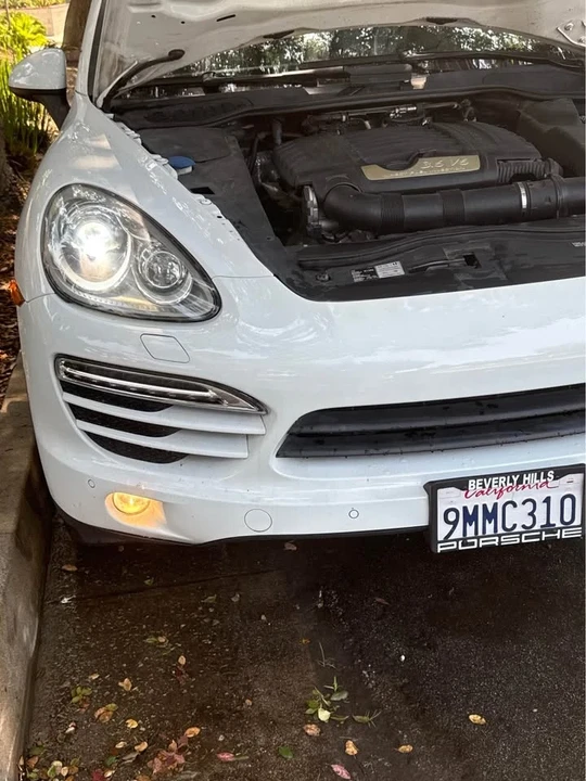 2014 Porsche 958 Cayenne - Image 12 of 20