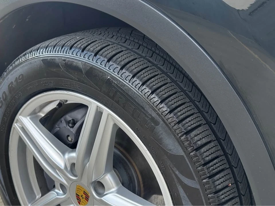 2014 Porsche 958 Cayenne - Image 11 of 19