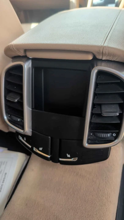 2014 Porsche 958 Cayenne - Image 19 of 20