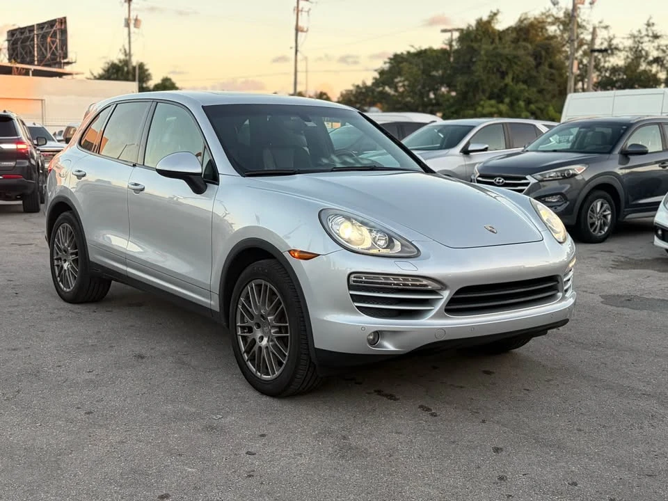 2014 Porsche 958 Cayenne - Image 6 of 20