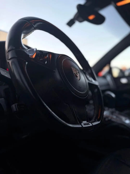 2014 Porsche 958 Cayenne - Image 9 of 20