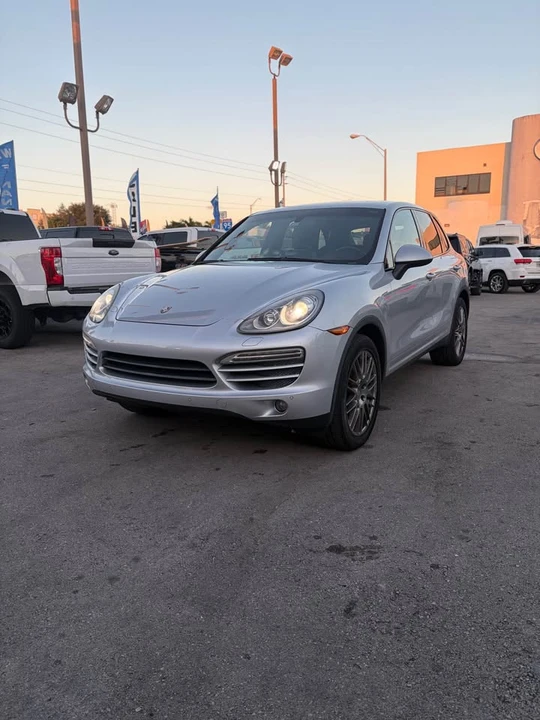 2014 Porsche 958 Cayenne - Image 3 of 20